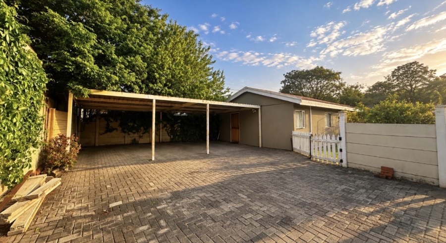 8 Bedroom Property for Sale in Universitas Free State